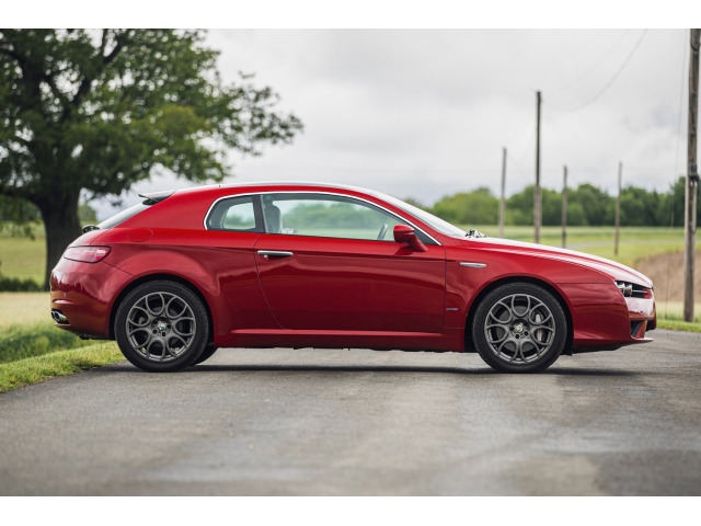 Baguette chromée de contour des vitres latérales compatible avec Alfa Romeo Brera