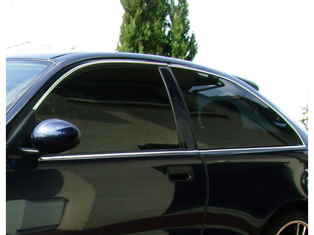 Baguette chromée de contour des vitres latérales compatible avec MG ZR Rover 25 Rover 200 Rover 220