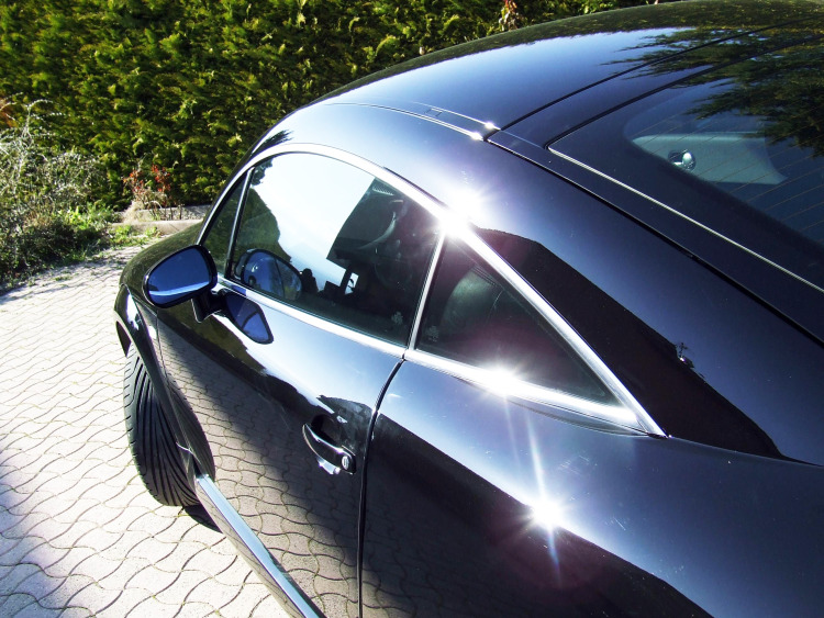 Baguette chrom&eacute;e de contour des vitres lat&eacute;rales pour Audi TT S&eacute;rie 1 98-06 Audi TT S&eacute;rie 2 06-14 Au