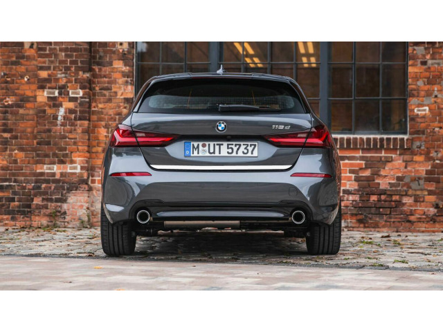 Baguette de coffre chromée compatible avec BMW Série 1 F40 1926
