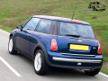 Baguette de coffre chrom&eacute;e compatible avec Mini 1 (01-06) Mini 2 Mini 3 Mini Clubman Mini Clubvan Mini Countryman Mini Coup&eacute; Mini Paceman Mini Roadster