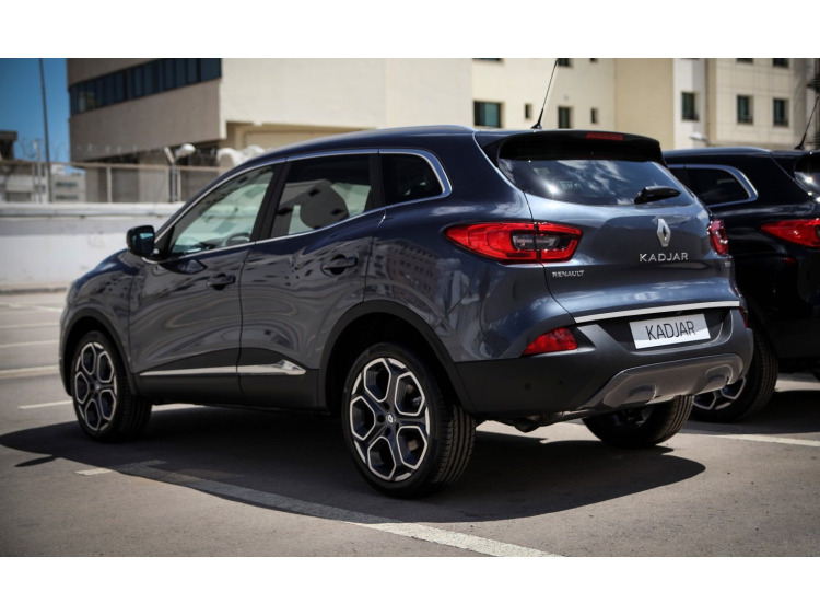Baguette de coffre chrom&eacute;e compatible avec Renault Kadjar