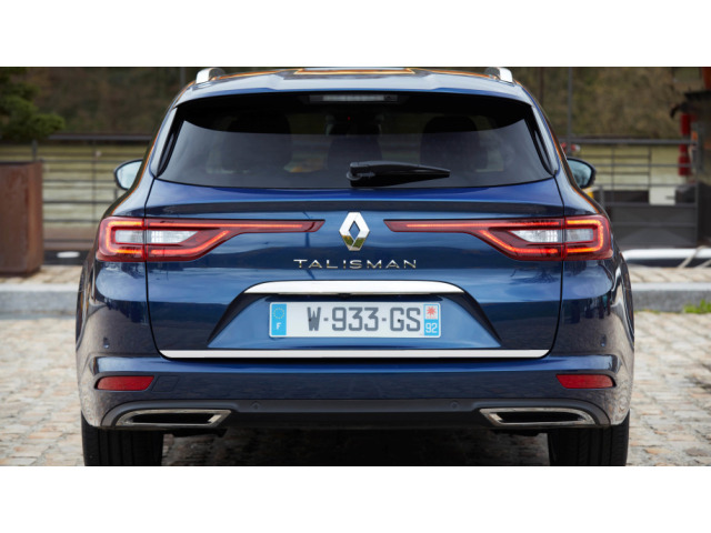 Baguette de coffre chromée compatible avec Renault Talisman