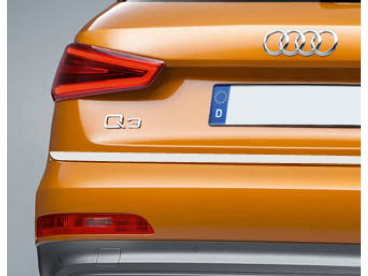 Baguette de coffre chrom&eacute;e pour Audi Q3