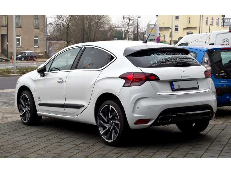 Baguette de coffre chrom&eacute;e pour Citro&euml;n DS 4