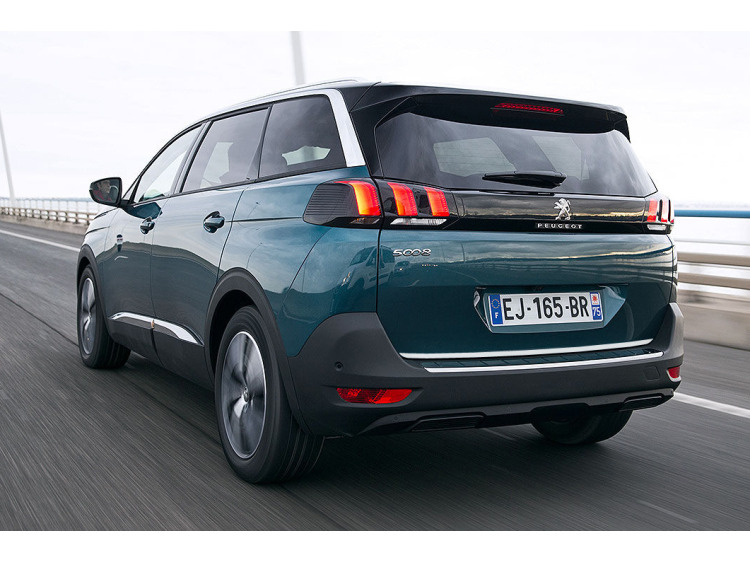 Baguette de coffre chrom&eacute;e pour Peugeot 5008 II 17-24