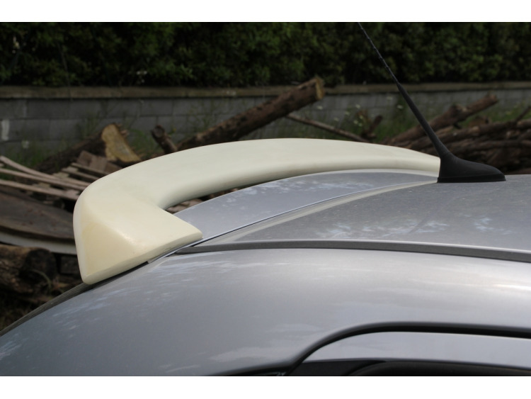Becquet / aileron compatible avec Citro&euml;n C3 02-09 appr&ecirc;t&eacute;