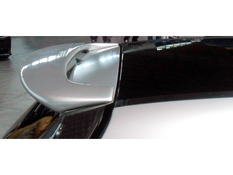 Becquet / aileron compatible avec Opel Corsa C (00-06)
