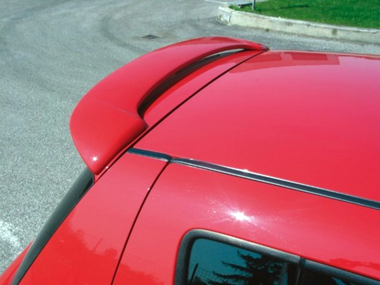 Becquet / aileron compatible avec Suzuki Swift II 04-10