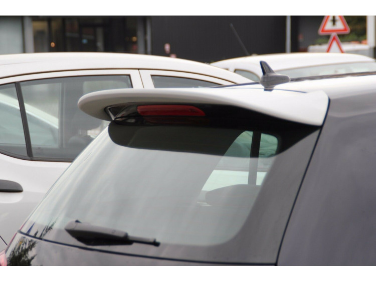 Becquet / aileron compatible avec VW Golf 7 v2 appr&ecirc;t&eacute;