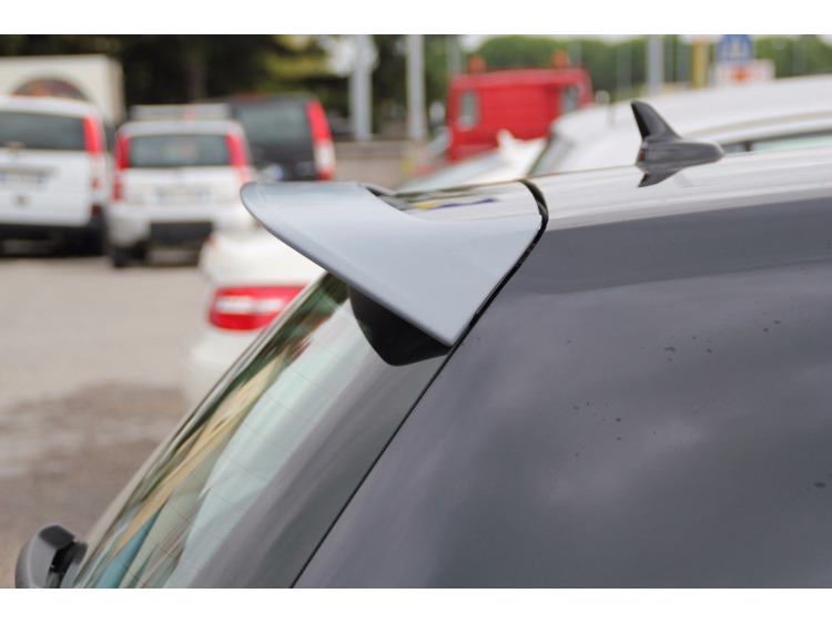 Becquet / aileron pour VW Golf 7 v1 appr&ecirc;t&eacute;